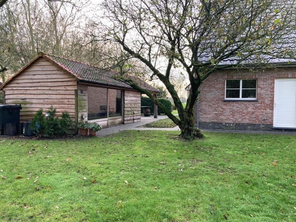 Villa De Smokkelaar & Het Schuurtje Maldegem Exterior foto